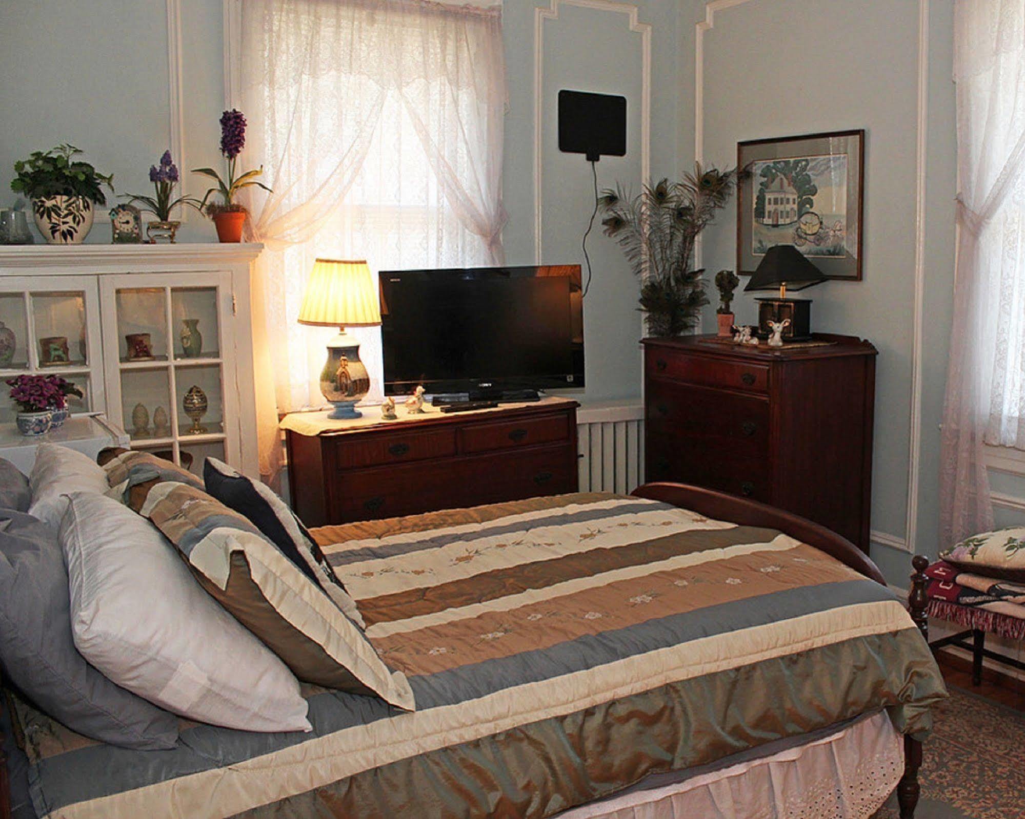 ウィルミントン ポート シティ ゲスト ハウス Bed & Breakfast エクステリア 写真